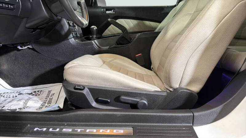 2012 Ford Mustang GT Premium