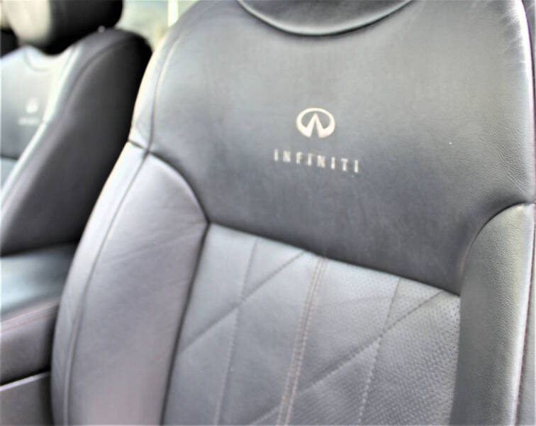 2010 Infiniti FX35