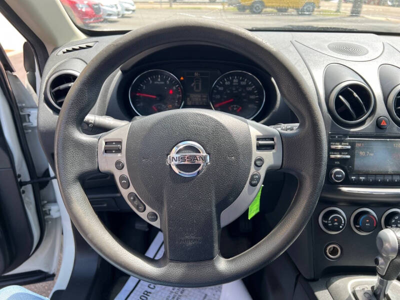 2014 Nissan Rogue Select S