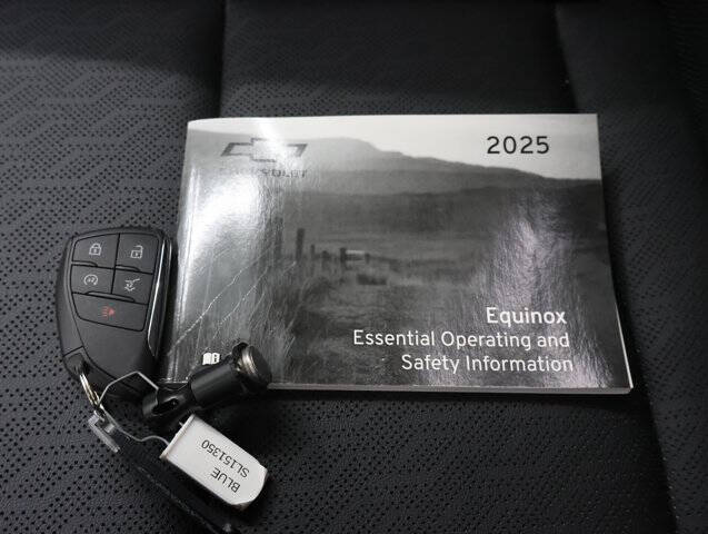 2025 Chevrolet Equinox RS