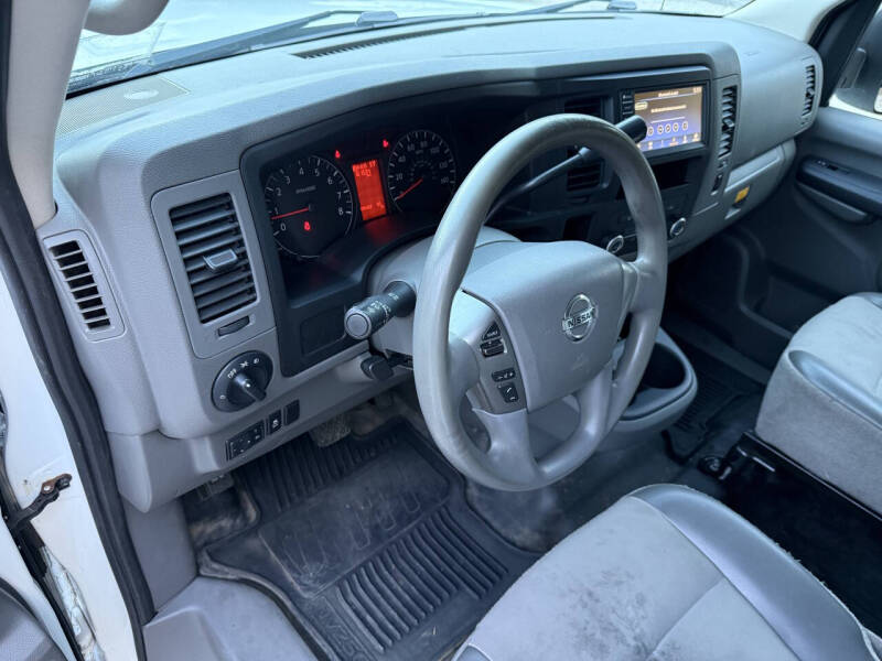 2019 Nissan NV 2500 HD S