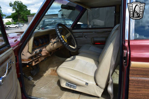 1984 Jeep Grand Wagoneer