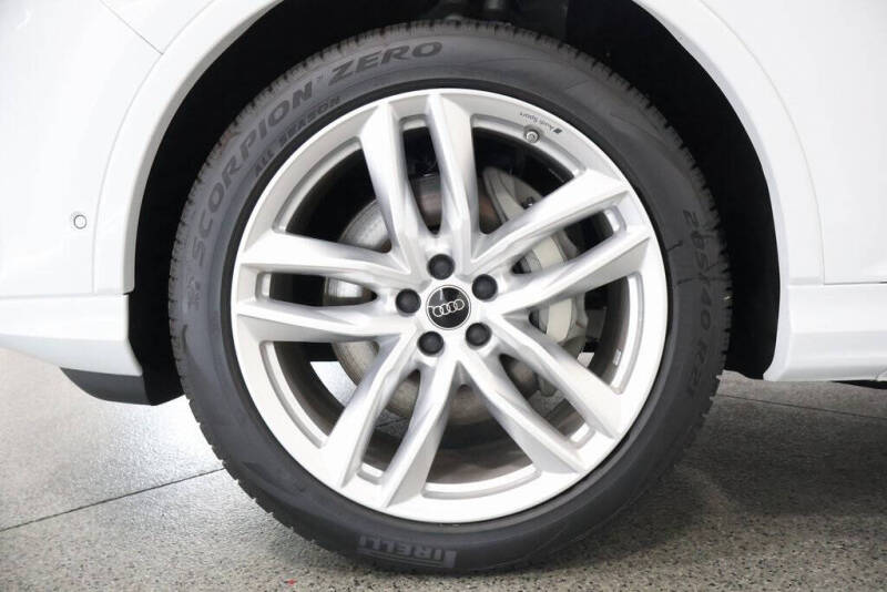 2025 Audi Q7 quattro Prestige 55 TFSI