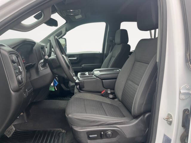 2023 Chevrolet Silverado 2500HD Custom