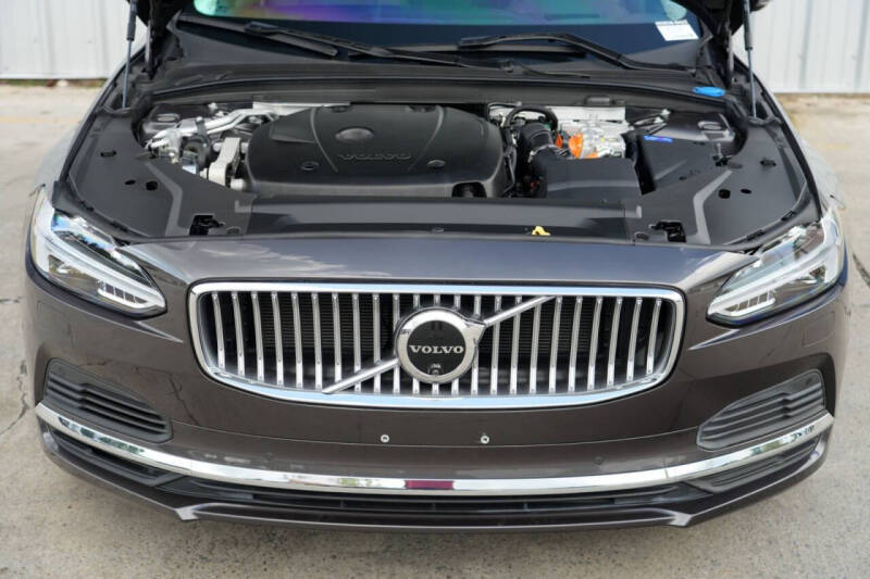 2024 Volvo S90 Recharge T8 Ultimate