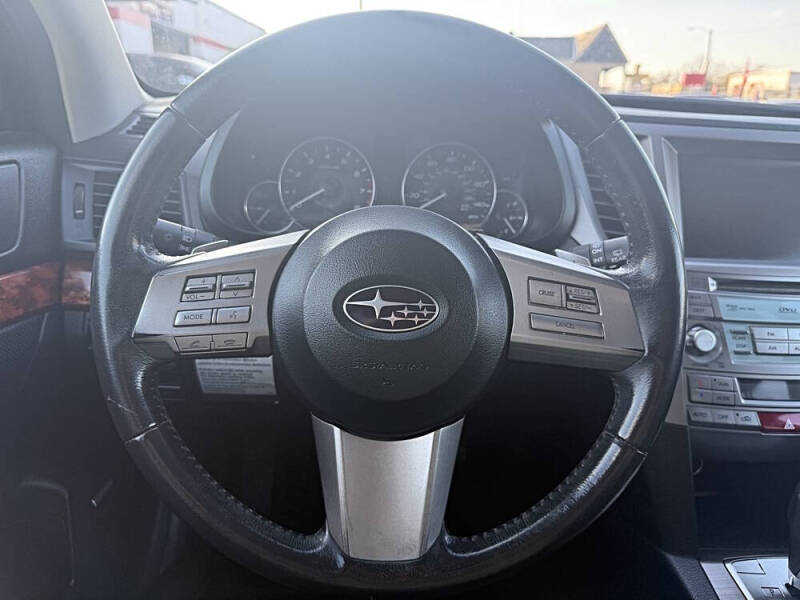 2011 Subaru Outback 2.5i Limited