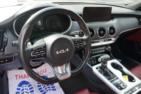 2022 Kia Stinger GT1