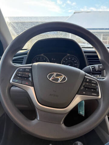 2018 Hyundai Elantra