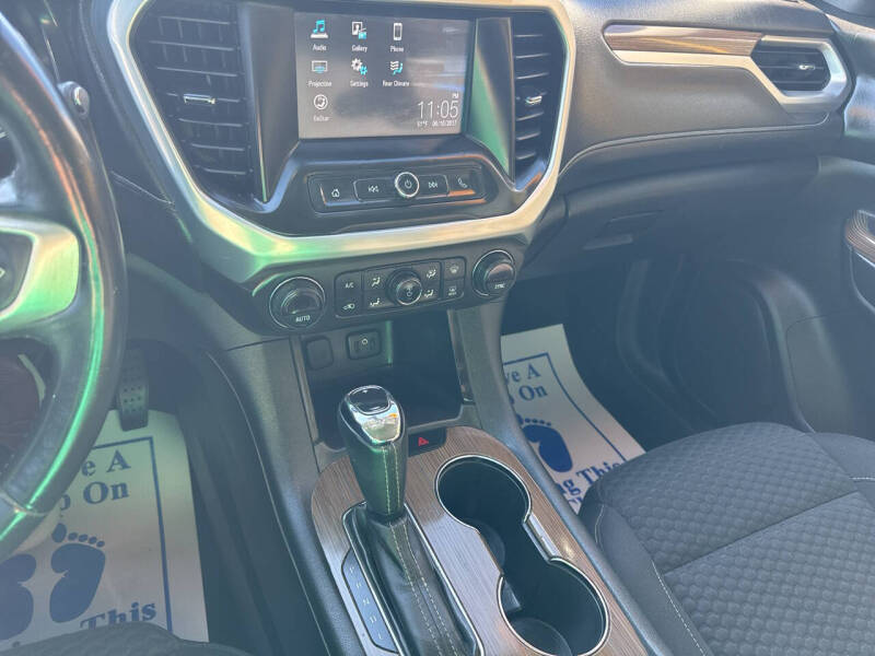 2018 GMC Acadia SLE-1