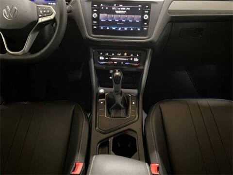 2022 Volkswagen Tiguan SE