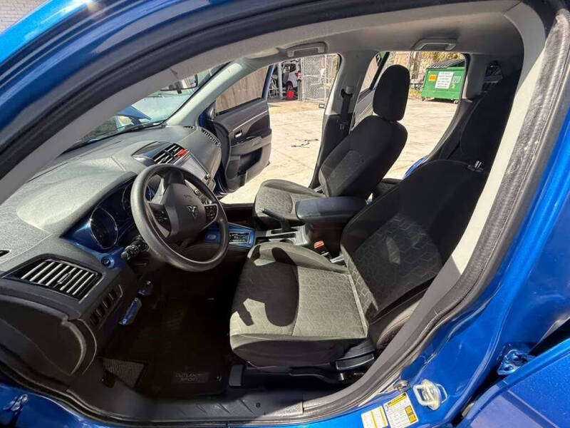 2020 Mitsubishi Outlander Sport Special Edition