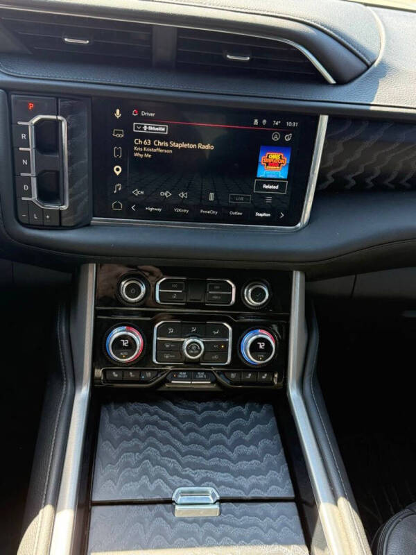 2023 GMC Yukon Denali