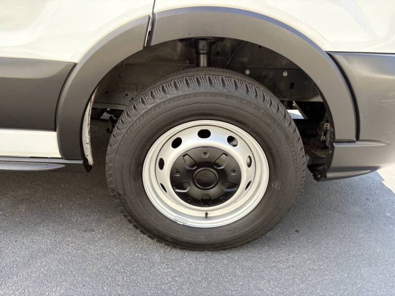 2023 Ford Transit 250