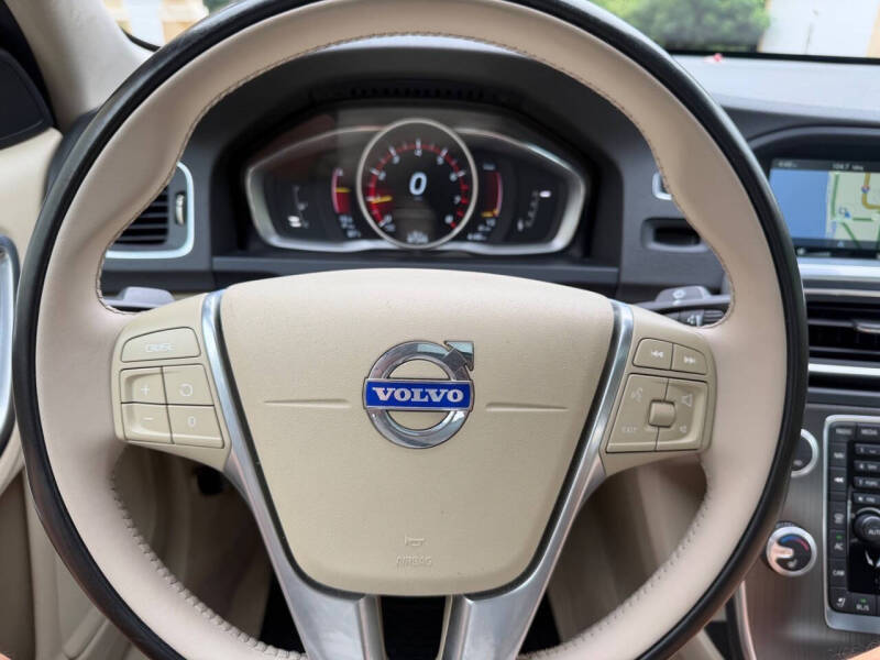 2016 Volvo S60 T5 Drive-E Premier