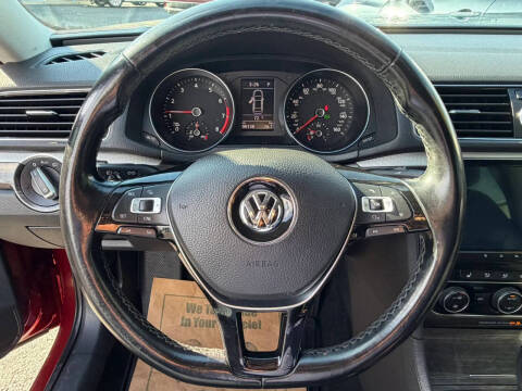 2017 Volkswagen Passat 1.8T SE