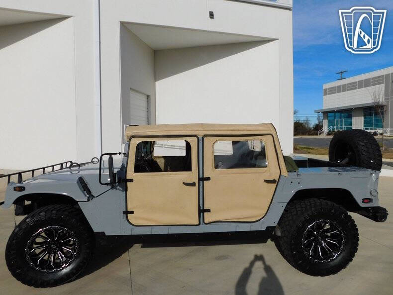 1999 AM General Hummer