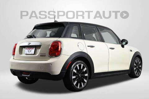 2015 MINI Hardtop 4 Door Cooper