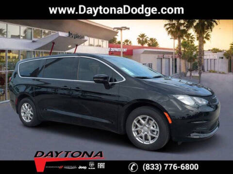 2026 Chrysler Voyager LX