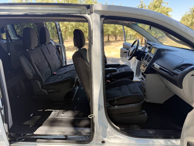 2017 Dodge Grand Caravan SE