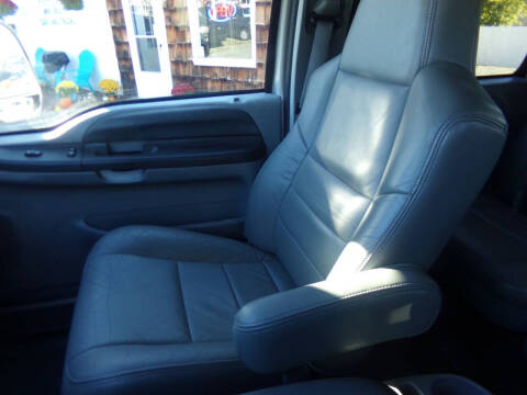 2003 Ford Excursion XLT