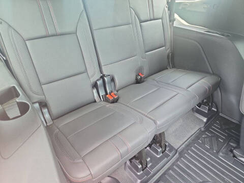 2025 Chevrolet Tahoe RST