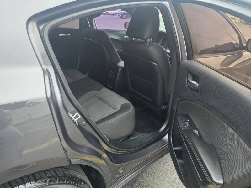 2018 Dodge Charger SXT