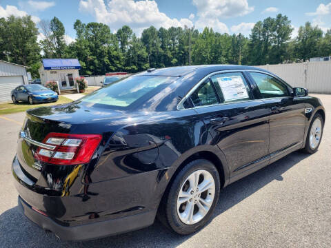 2016 Ford Taurus SEL