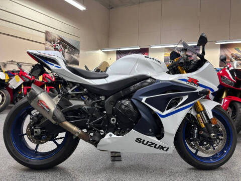2023 Suzuki GSX-R1000