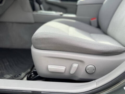 2014 Toyota Camry XLE
