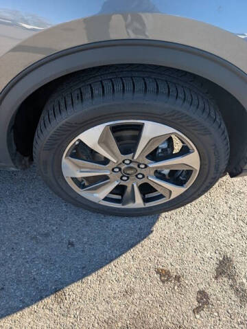 2024 Ford Escape Platinum