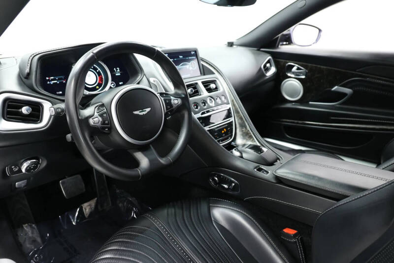 2018 Aston Martin DB11 V12