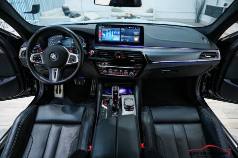 2023 BMW M5