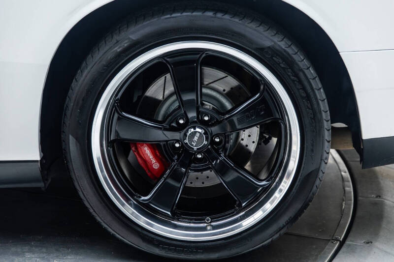 2012 Dodge Challenger SRT8 - Photo 13
