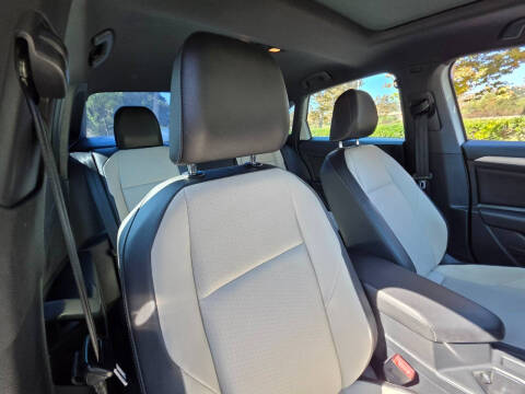 2019 Volkswagen Jetta R-Line