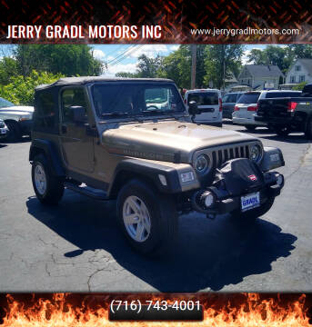 2006 Jeep Wrangler for sale at JERRY GRADL MOTORS INC in North Tonawanda NY