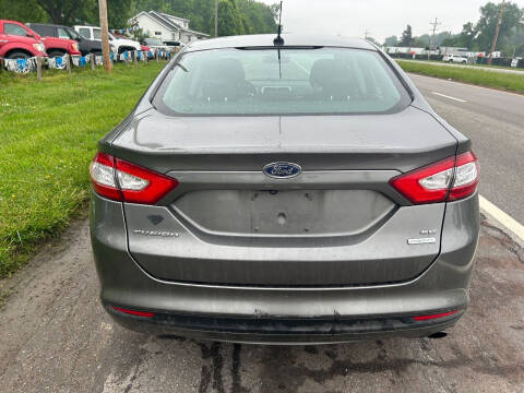 2013 Ford Fusion SE