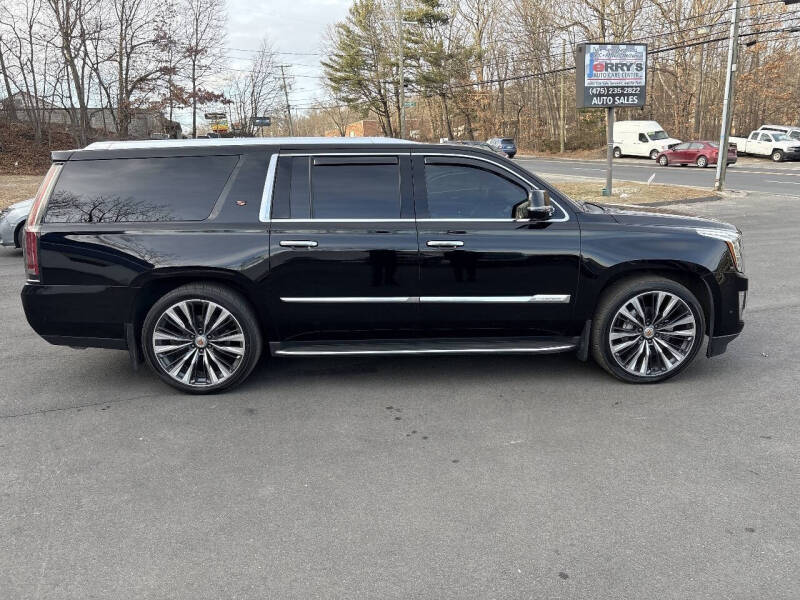 2019 Cadillac Escalade ESV Luxury