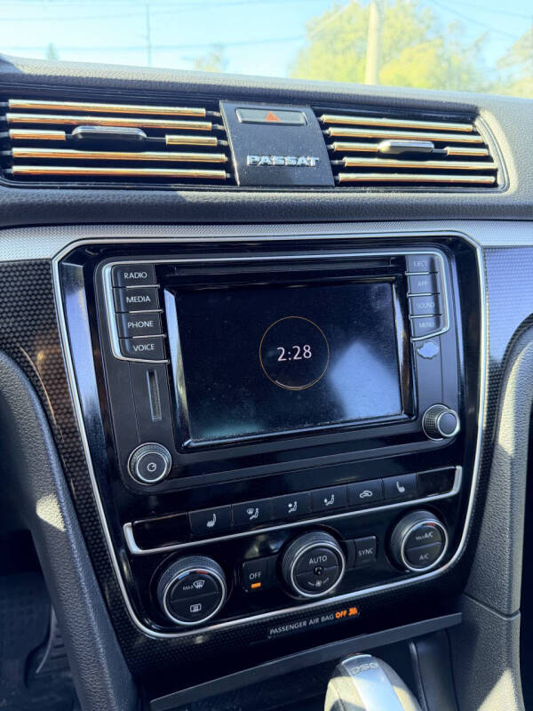 2018 Volkswagen Passat V6 GT