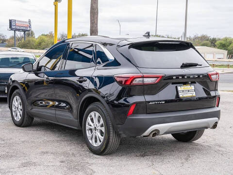 2024 Ford Escape Active