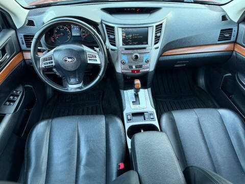 2013 Subaru Outback 3.6R Limited