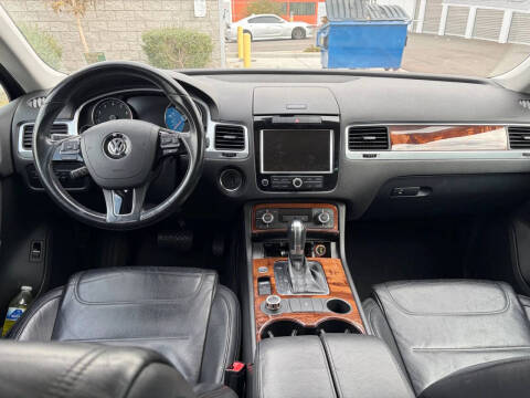 2012 Volkswagen Touareg