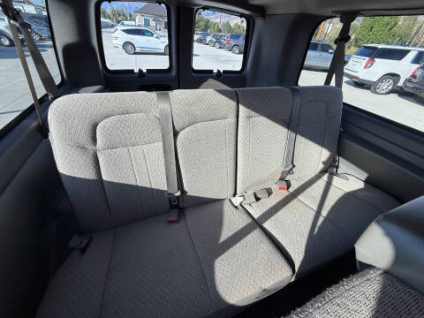 2023 Chevrolet Express LS 3500