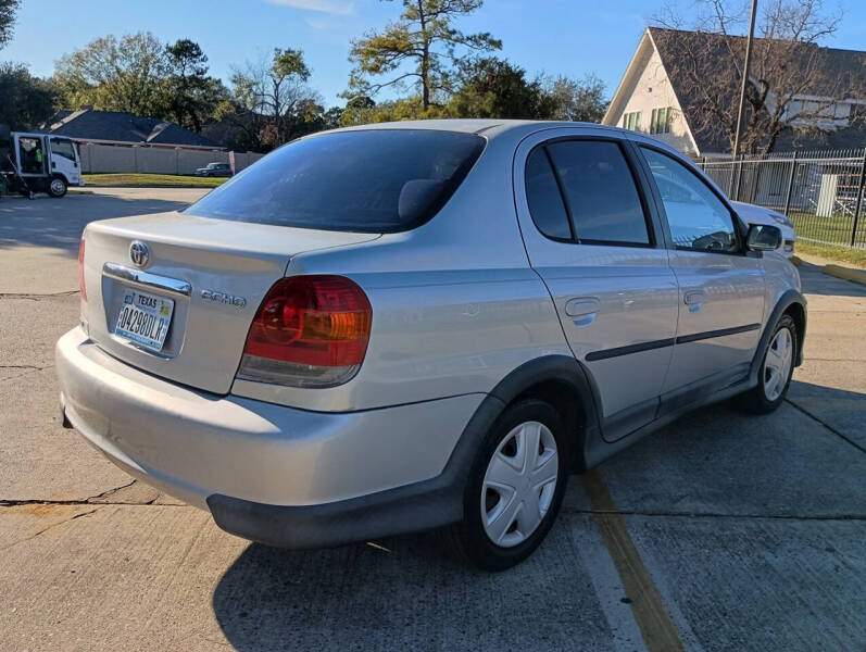 2005 Toyota ECHO