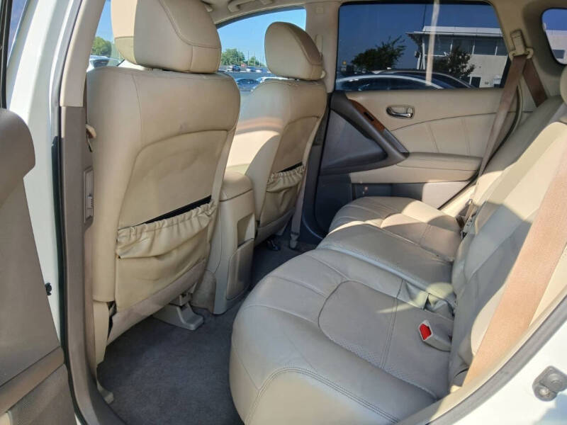 2012 Nissan Murano LE