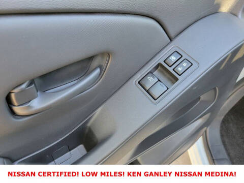 2024 Nissan Frontier S