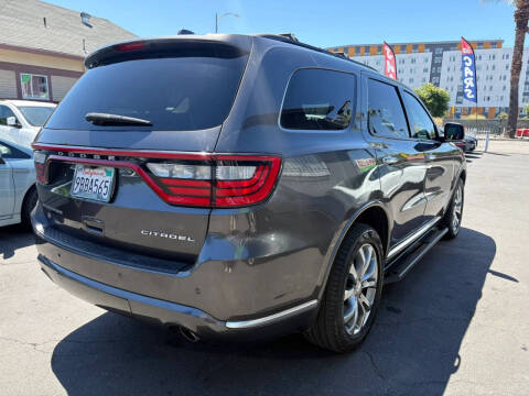 2018 Dodge Durango Citadel Anodized Platinum