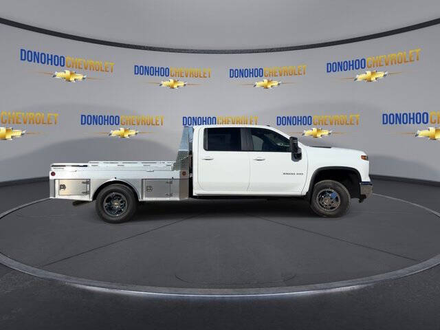 2026 Chevrolet Silverado 3500HD CC LT