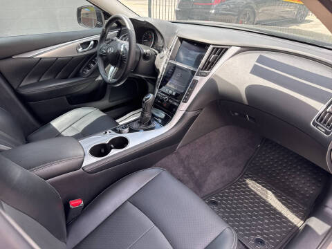 2024 Infiniti Q50 Luxe