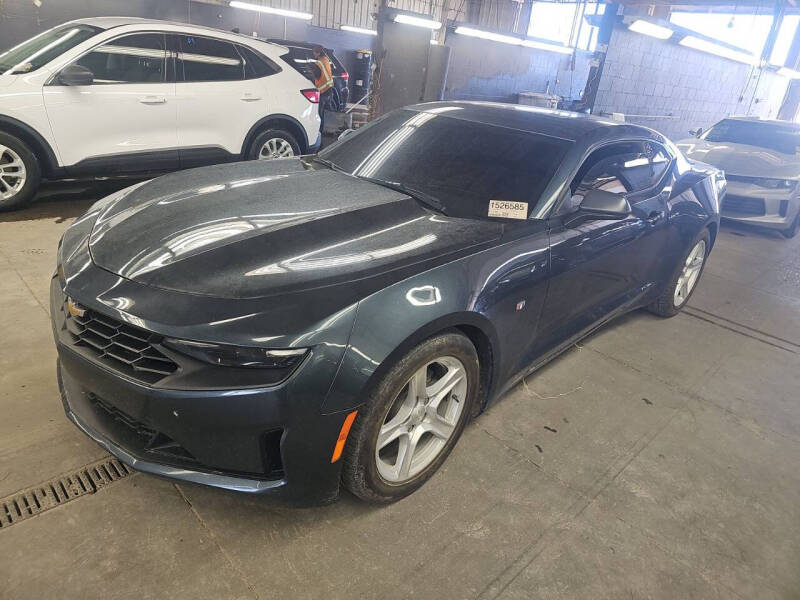2022 Chevrolet Camaro 1LT's photo