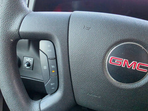 2021 GMC Savana 2500